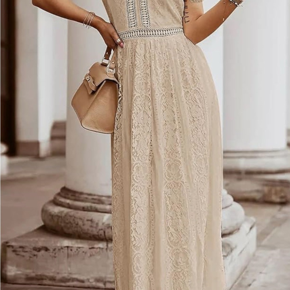 Elegant Beige Lace Maxi Dress